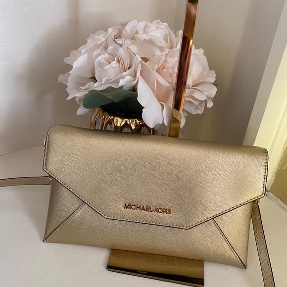 Mk crossbody bag💛🤎🧡 - Picture 1 of 6